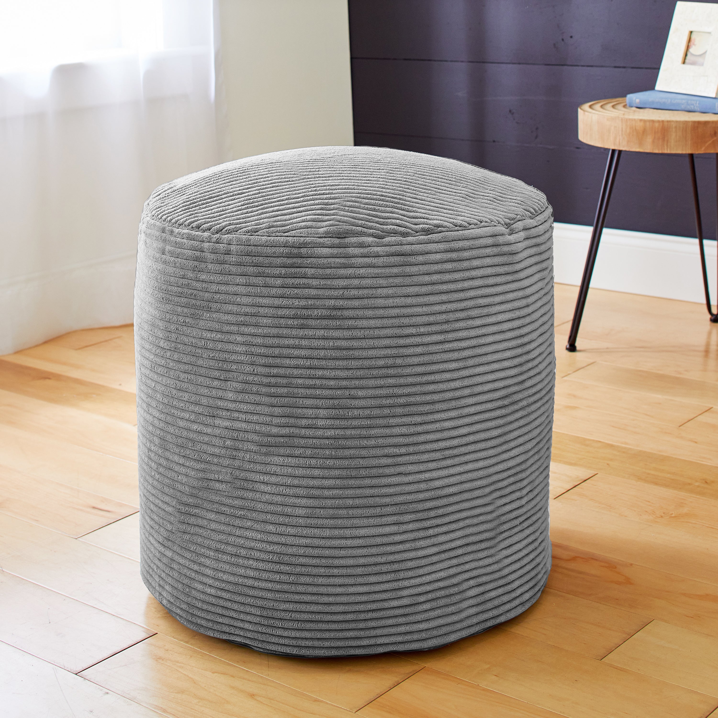 Round Indoor Barrett Bean Pouf