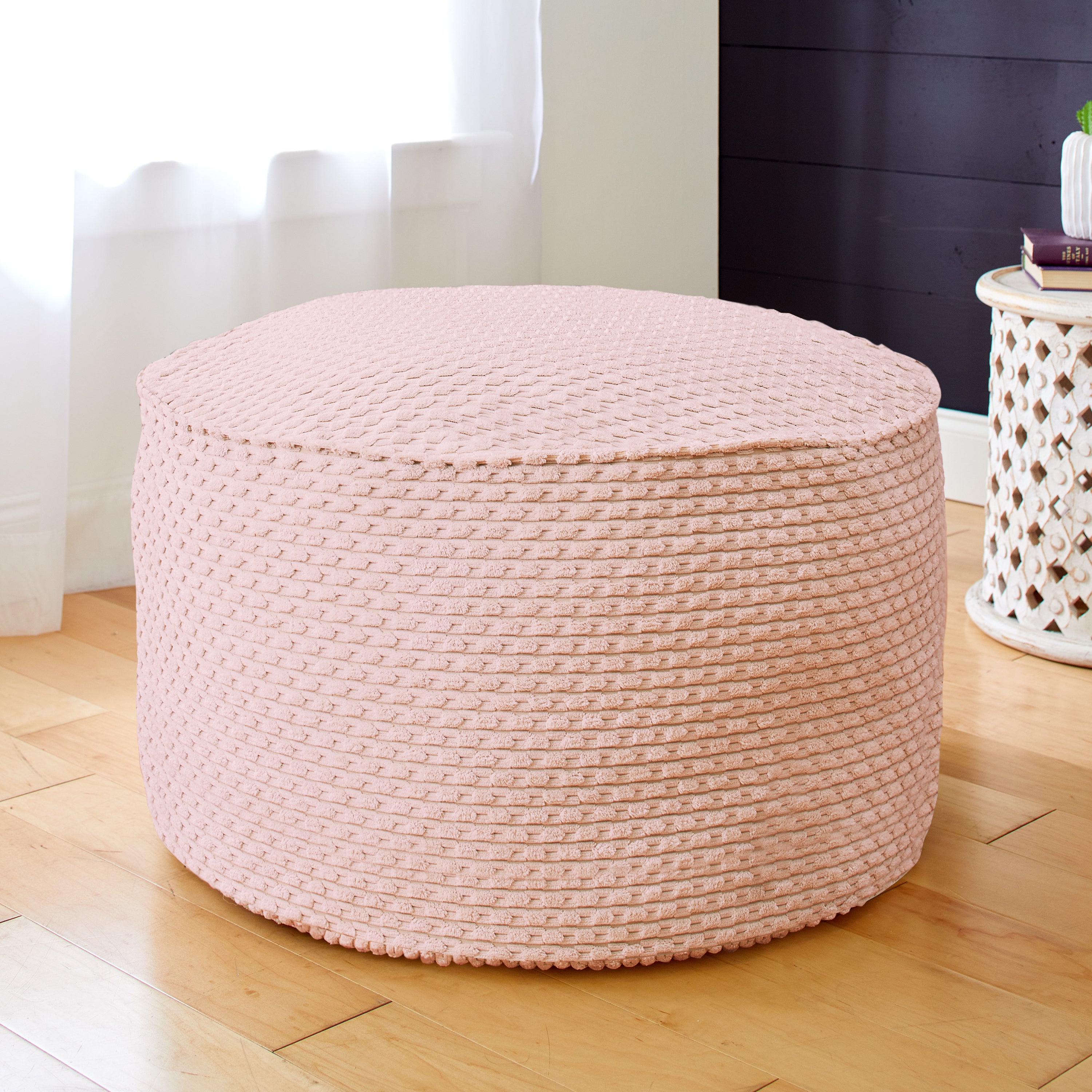 Round Indoor Becklee Bean Pouf