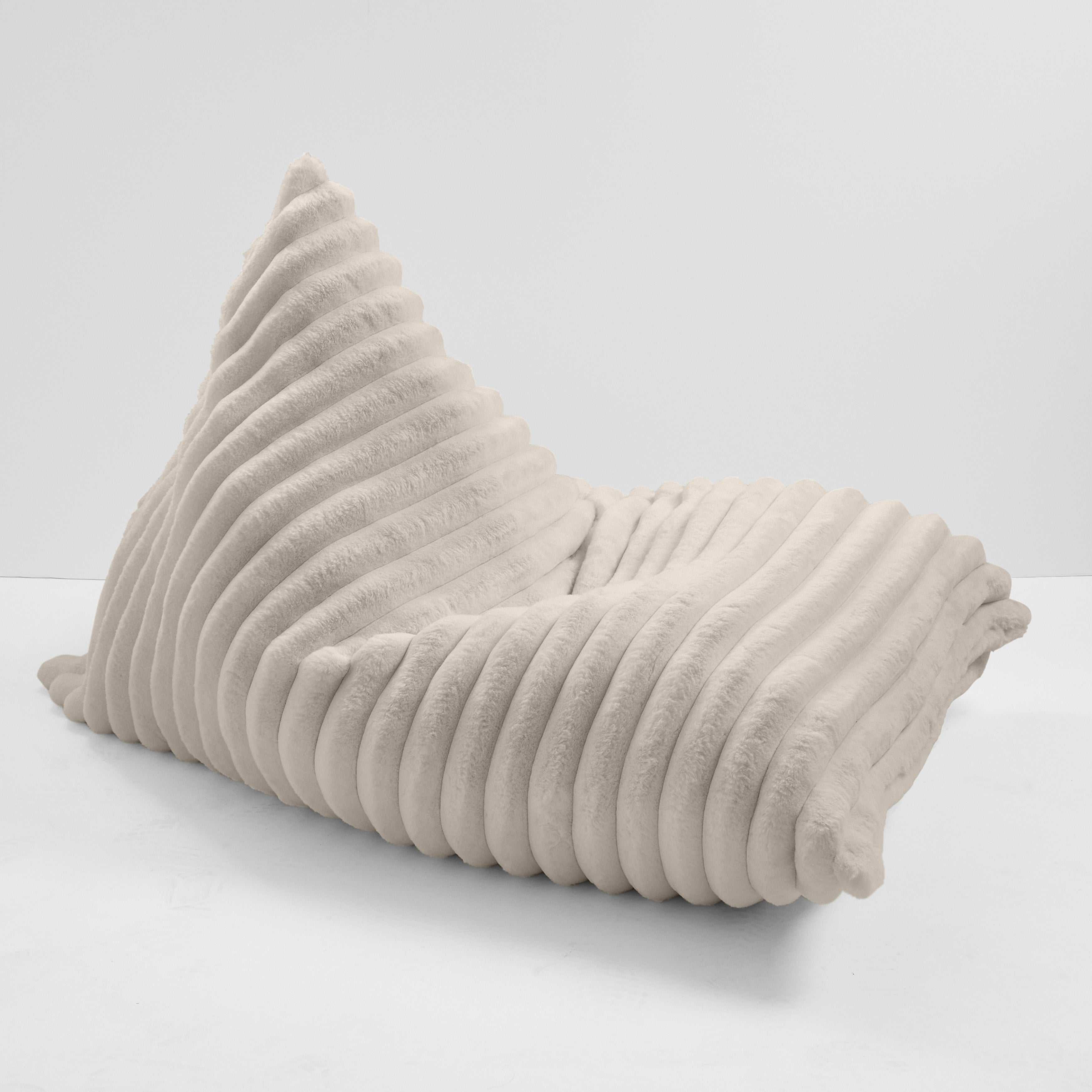 Bunnie Indoor Bean Lounger