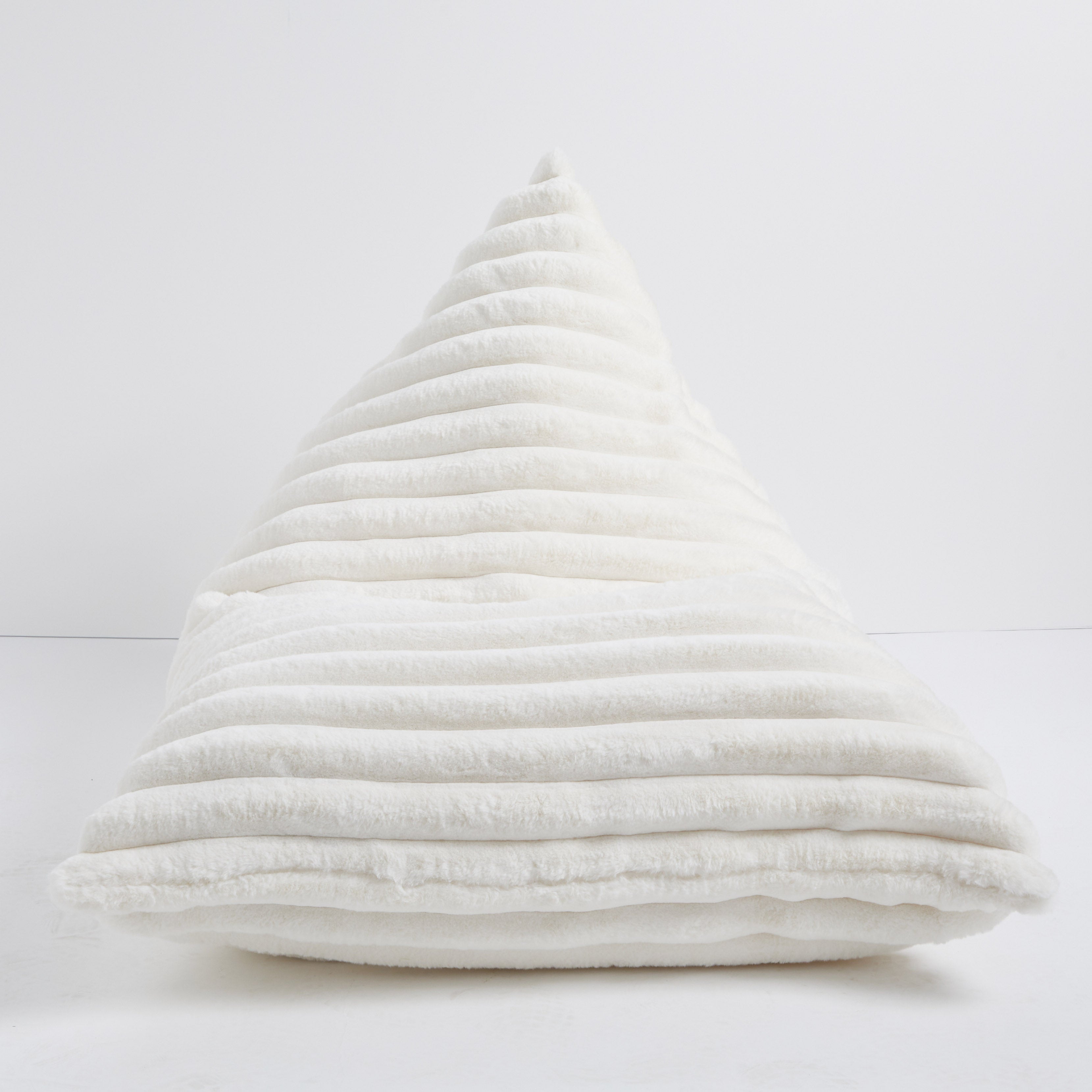 Bunnie Indoor Bean Lounger