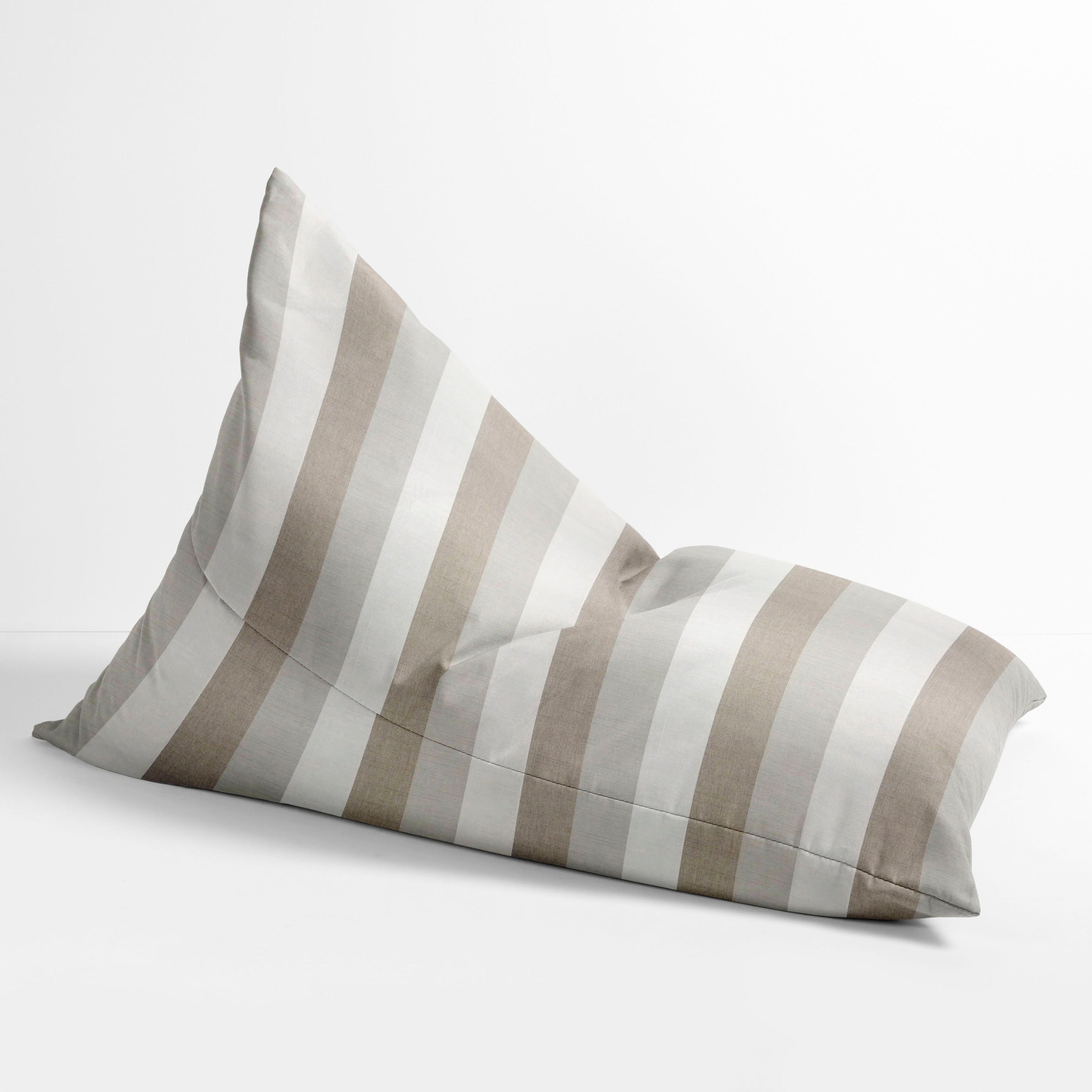 Sunbrella Direction Outdoor Bean Lounger