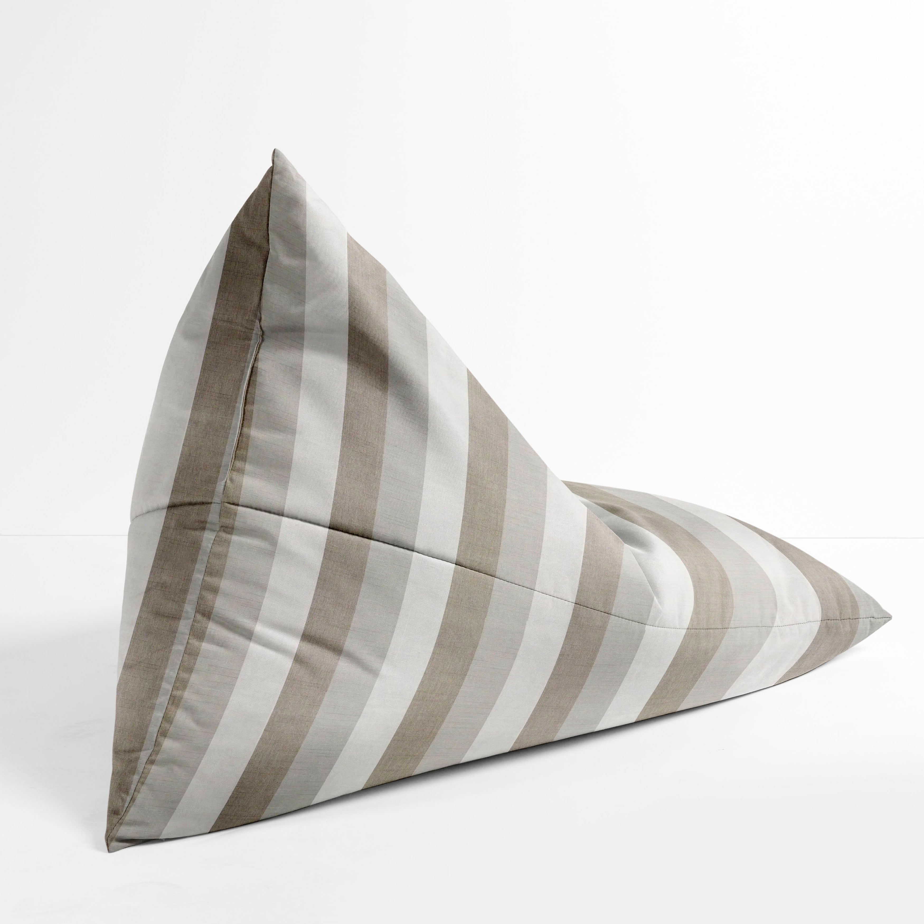 Sunbrella Direction Outdoor Bean Lounger