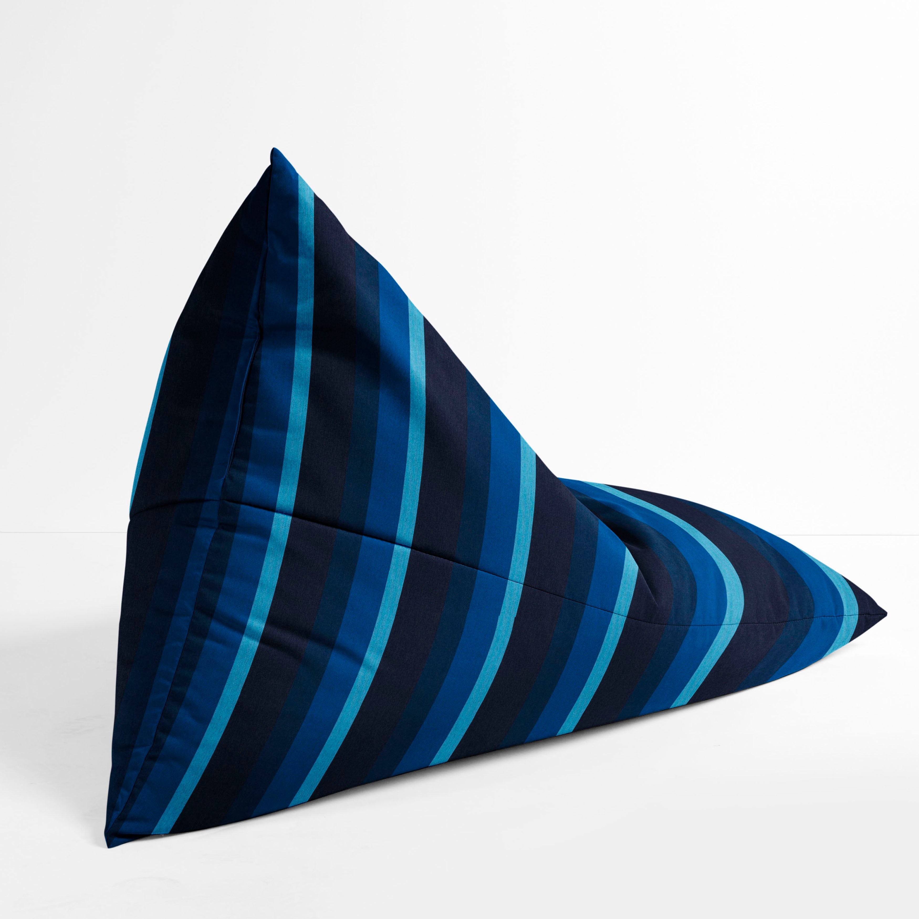 Sunbrella Gateway Outdoor Bean Lounger