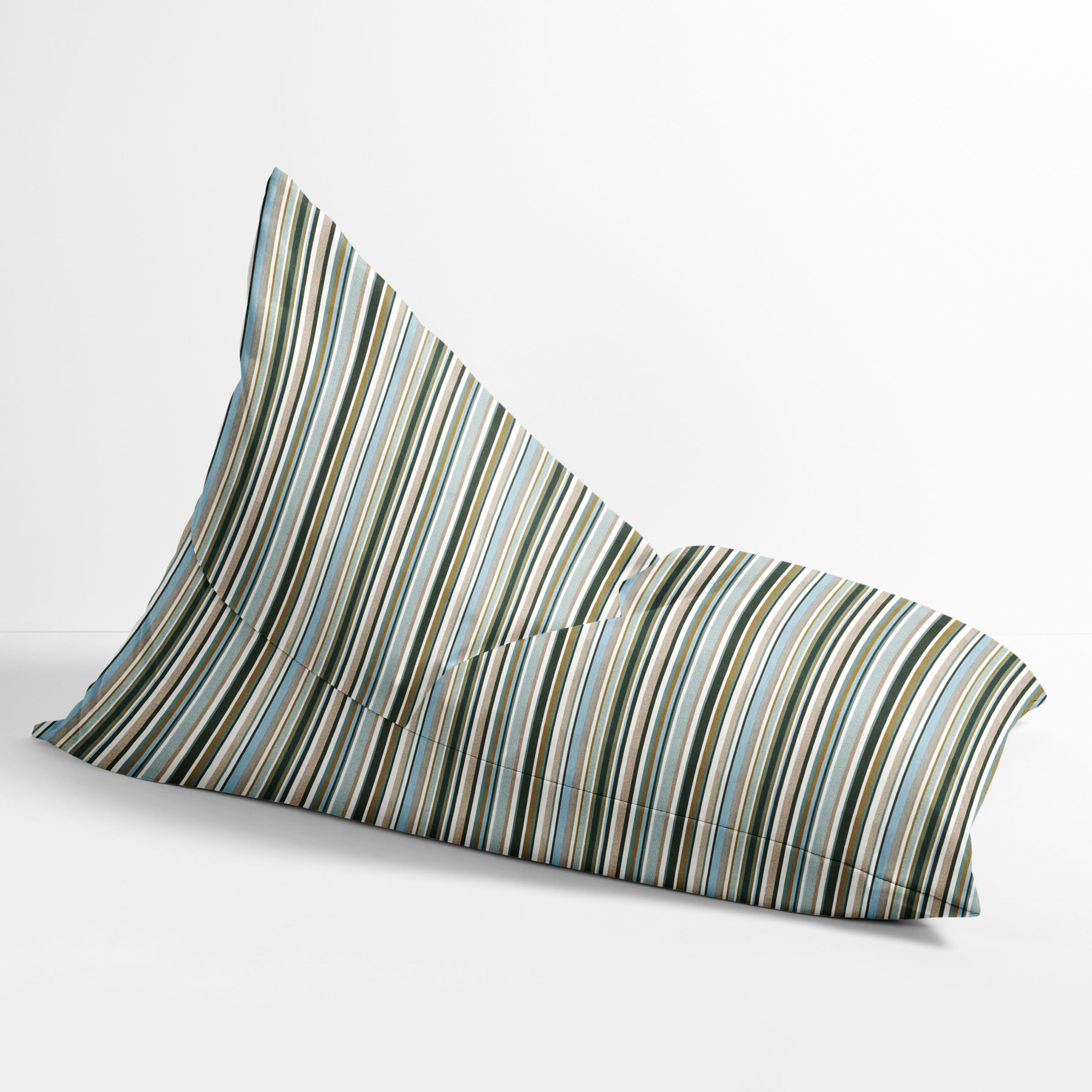 Sunbrella Highlight Outdoor Bean Lounger