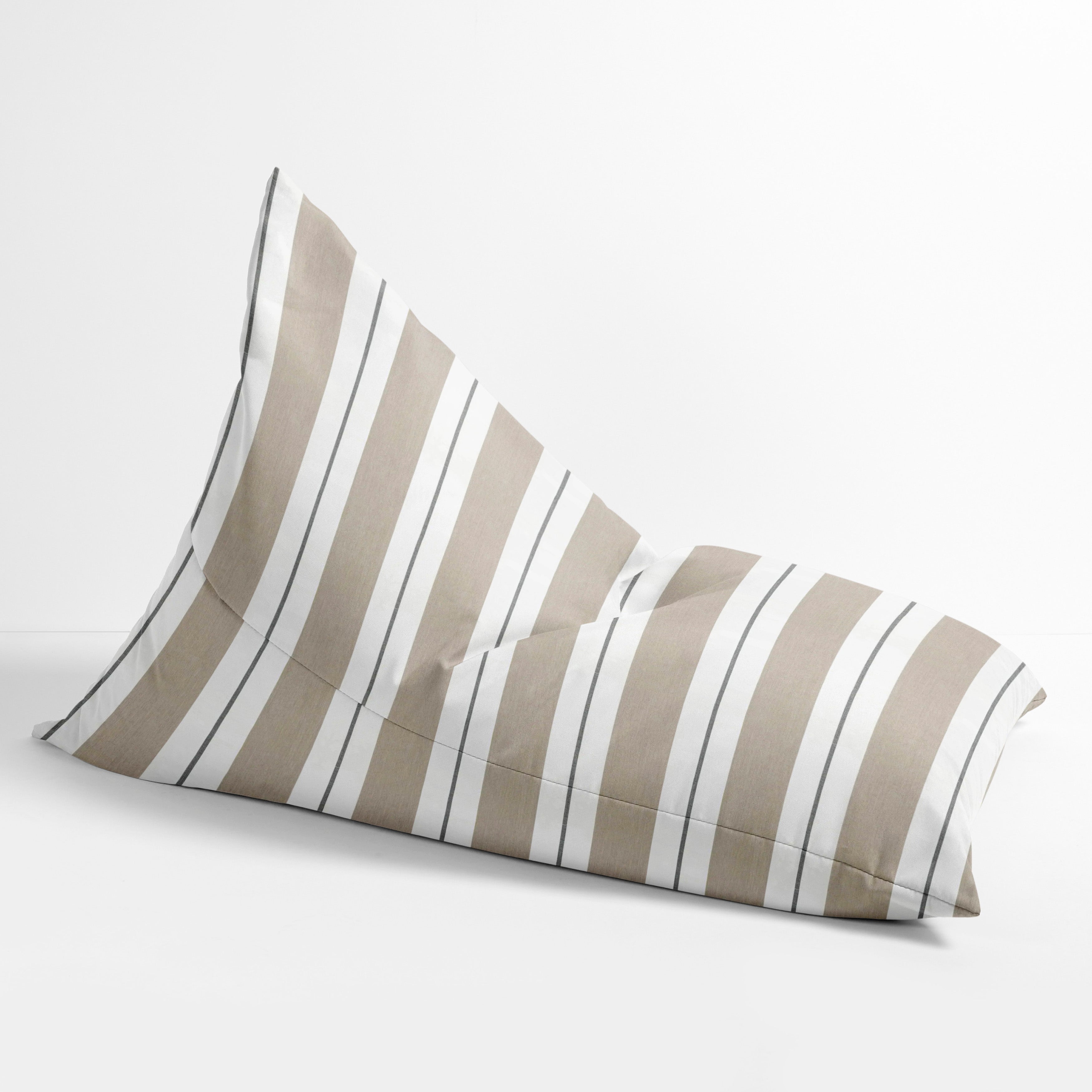 Sunbrella Relate Outdoor Bean Lounger