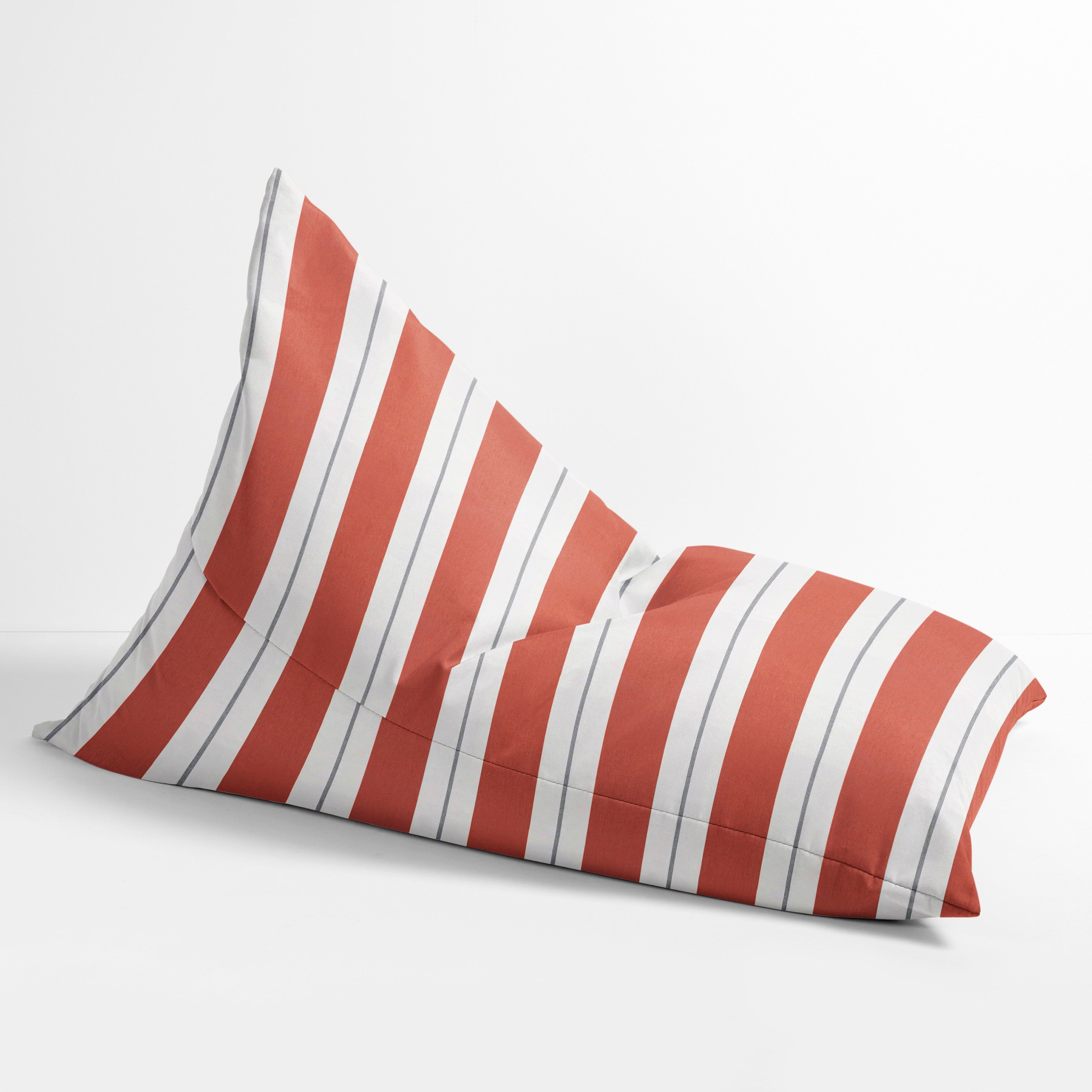 Sunbrella Relate Outdoor Bean Lounger
