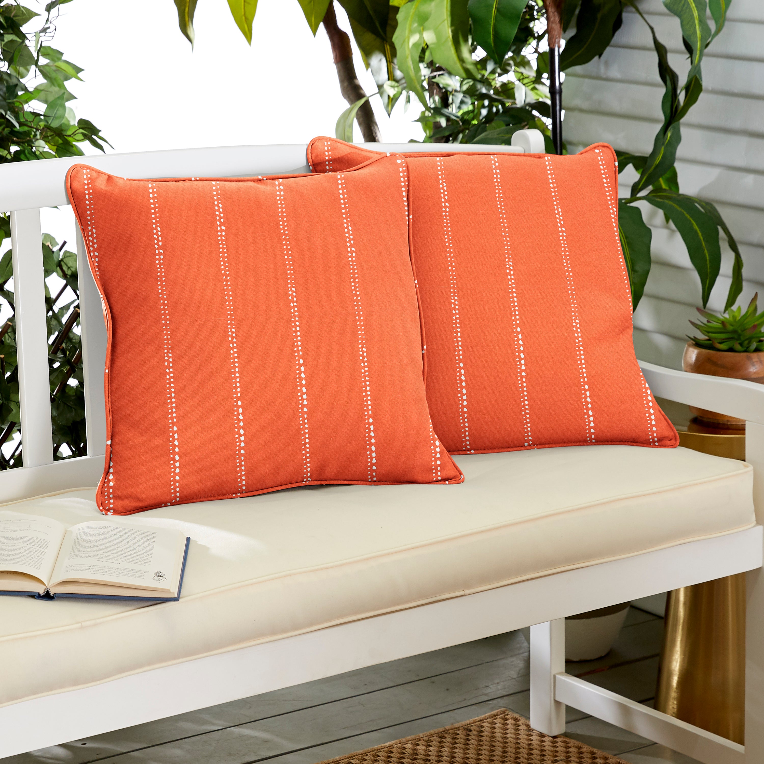 Carlo Orange corded pillow set