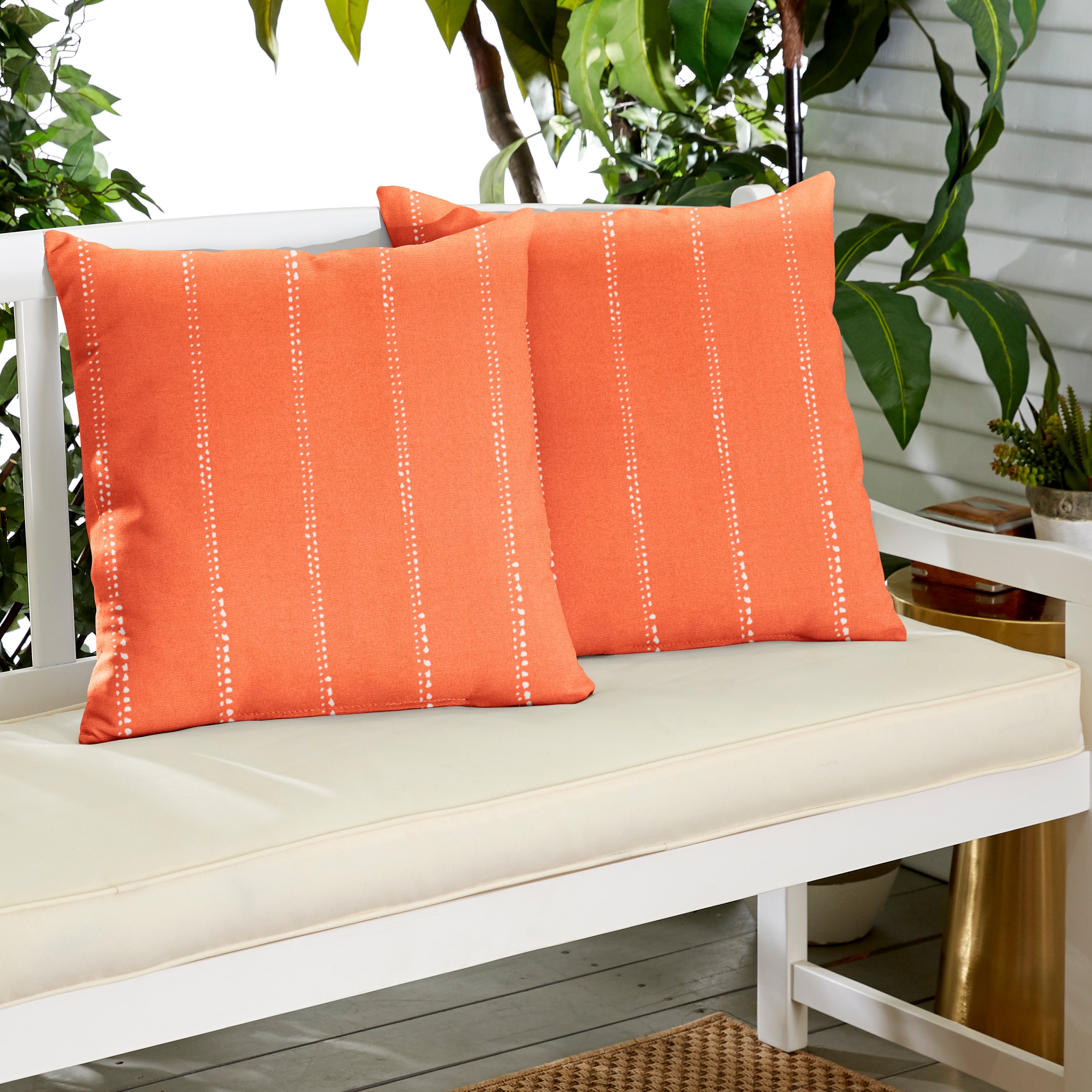Carlo Orange knife edge pillow set